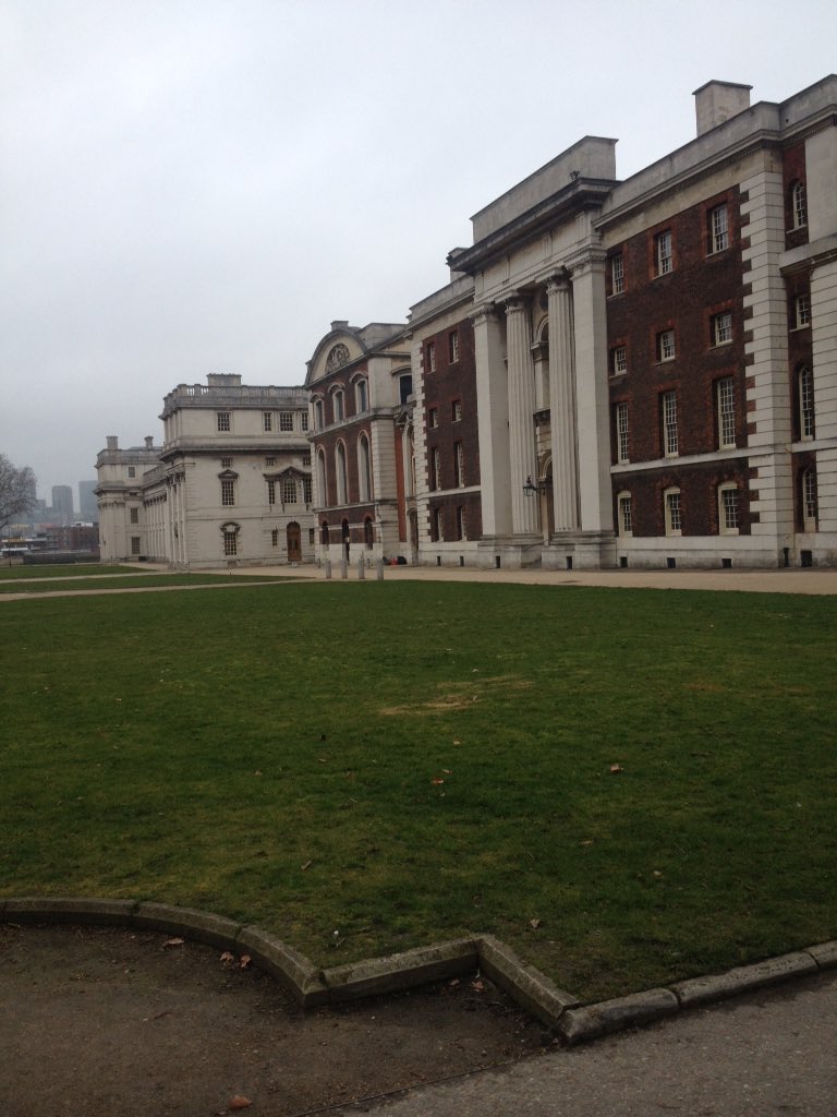 Tony_Mann's tweet photo. It's #GreOpenDay today - looking forward to meeting next year's students! #HelloGreenwich #ProudtobeGRE https://t.co/yIlsVYBZvk