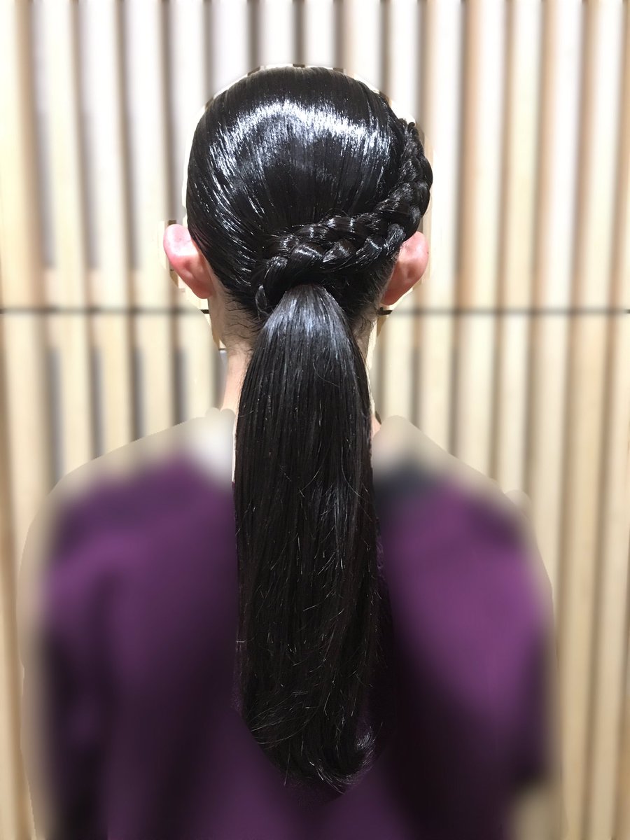 まっきーのヘアアレンジ日記 No Twitter スーパージャパンカップ L 元帥さん 海外選手の髪上げをモデルにして 全体がシンプルなので そのぶん編み込みの存在感が出てとてもかっこいいです スーパージャパンカップ 競技ダンス 髪上げ ラテン ヘアアレンジ