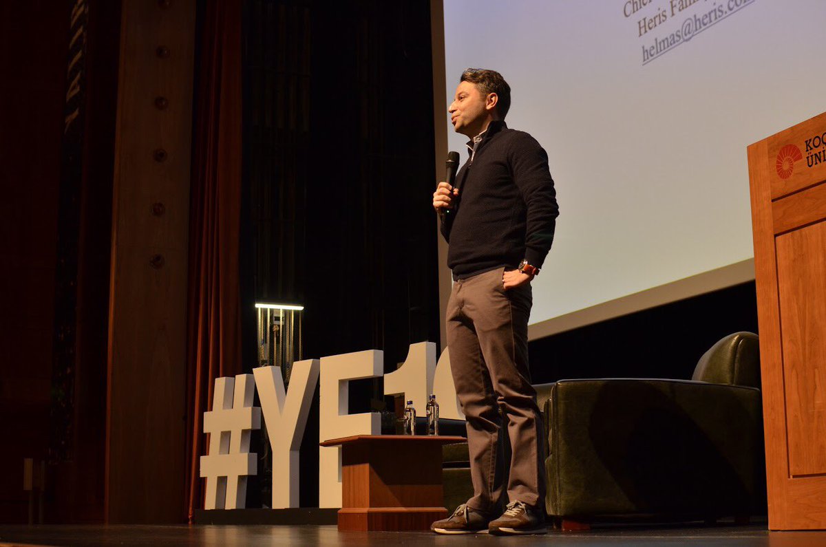 kuekonomi's tweet photo. Hakan Elmas ilk günümüzde bizlerleydi💫 #kueconomics #YE19 #yatirimegitimi #kocuniversity https://t.co/XtTOMTHmvt