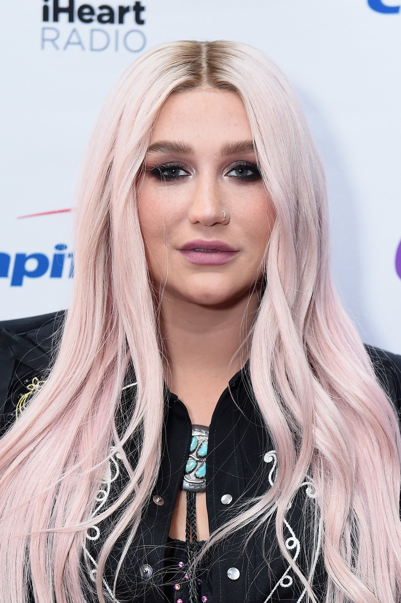 Happy Birthday Kesha!! 