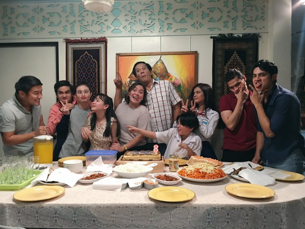 markdeannn's tweet photo. Abangan ang Pamilya Mabunga soon on ABS-CBN 👌 https://t.co/HhUUanxGmn
