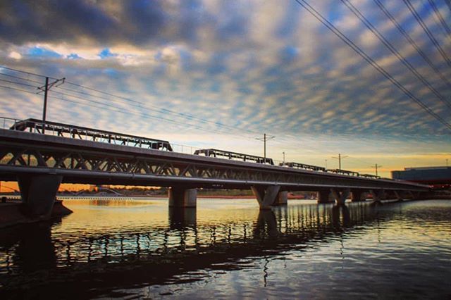 Those clouds.
Hello weekend, so nice to see you. So many choices for fun! There’s Desert Sprjnts rowing on Town Lake, <a href="/inningsfest/">Innings Festival Arizona</a> and more. Check tempe.gov/calendar.  Thanks to @cheyenneslippert for sharing this gorgeous photo. #igersphx #instag… ift.tt/2EGxEqd