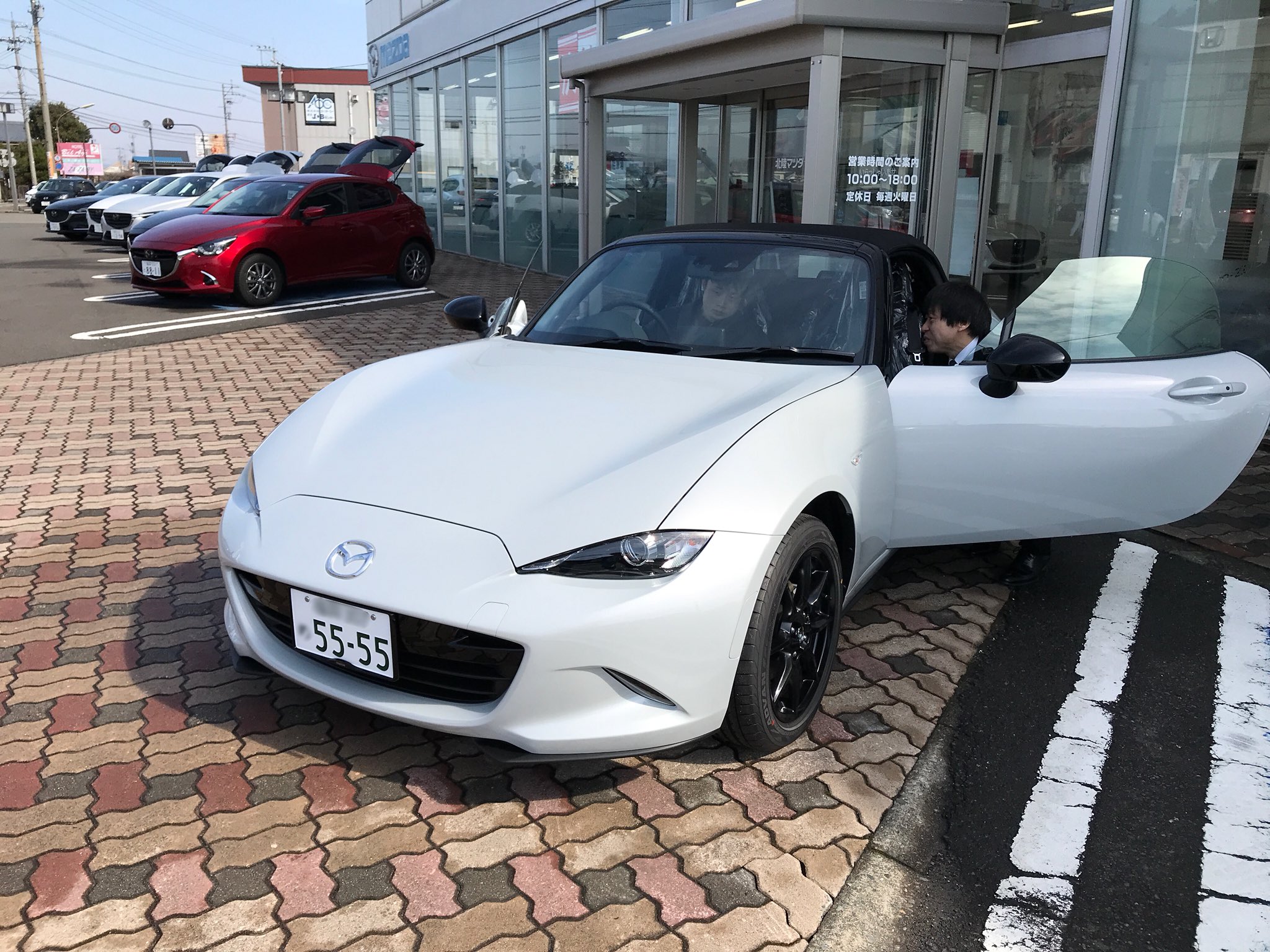 人気第1位 香水 ☆マツダ純正☆マツダ ロードスター 素晴らしい外見