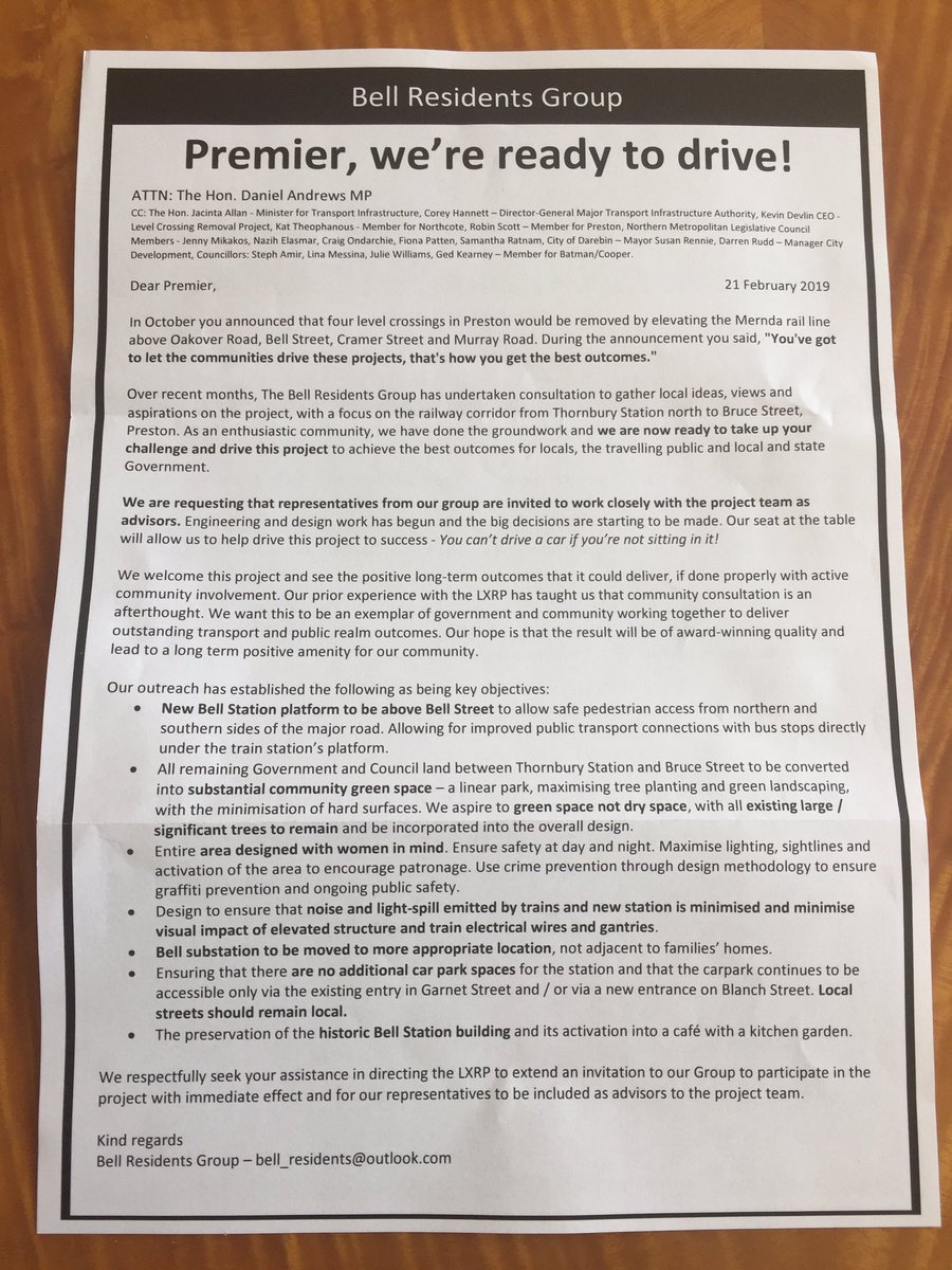 Just received flyer in letterbox by @Bell_Residents advocating for a new linear park between Bell St and Miller St under the proposed elevated Mernda Rail line. To find out more go to: bit.ly/bellres #GreeningCities #UrbanHeatIsland #Preston #LiveableCities