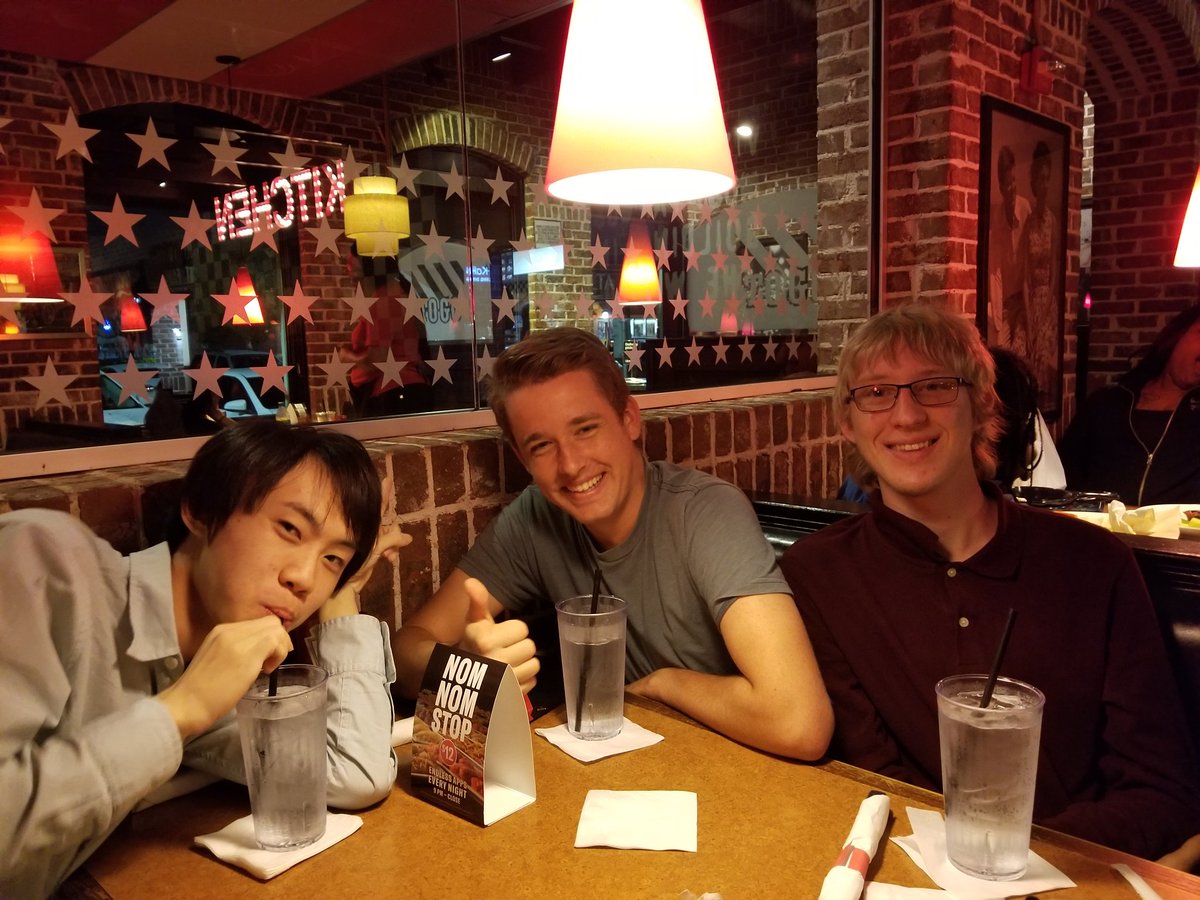 SuncoastCS's tweet photo. The night before the #CodeWars competition! https://t.co/LzTwBUwtqC