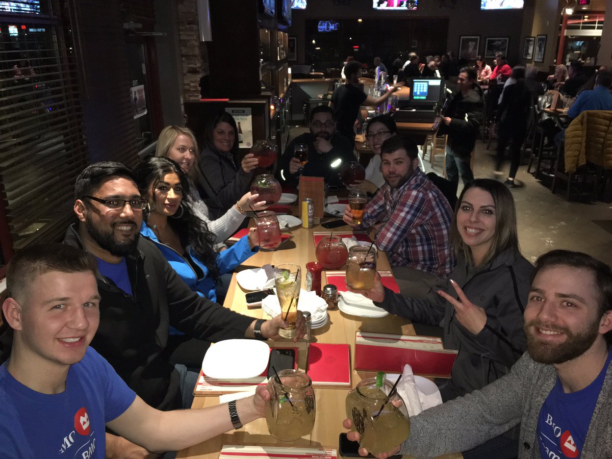 TinaTruant's tweet photo. Employee Appreciation Day! Breakfast for Champions and Dinner with the Team! Great day! #inspire #swod #fishbowlfridays #SWODRocks https://t.co/p3S7kTGkMi