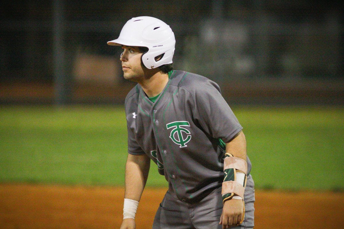 Tampa Catholic sees an early lead slip away, only to finish strong for a 12-7, district win over Brooks DeBartolo. 

<a href="/MikeCamunas/">Mike Camunas</a> catches up on all the action between <a href="/TC_Baseball9/">Tampa Catholic Baseball</a> and <a href="/BDCHS_Athletics/">BDCHS Athletics</a> here: 813preps.com/2019/03/tampa-…