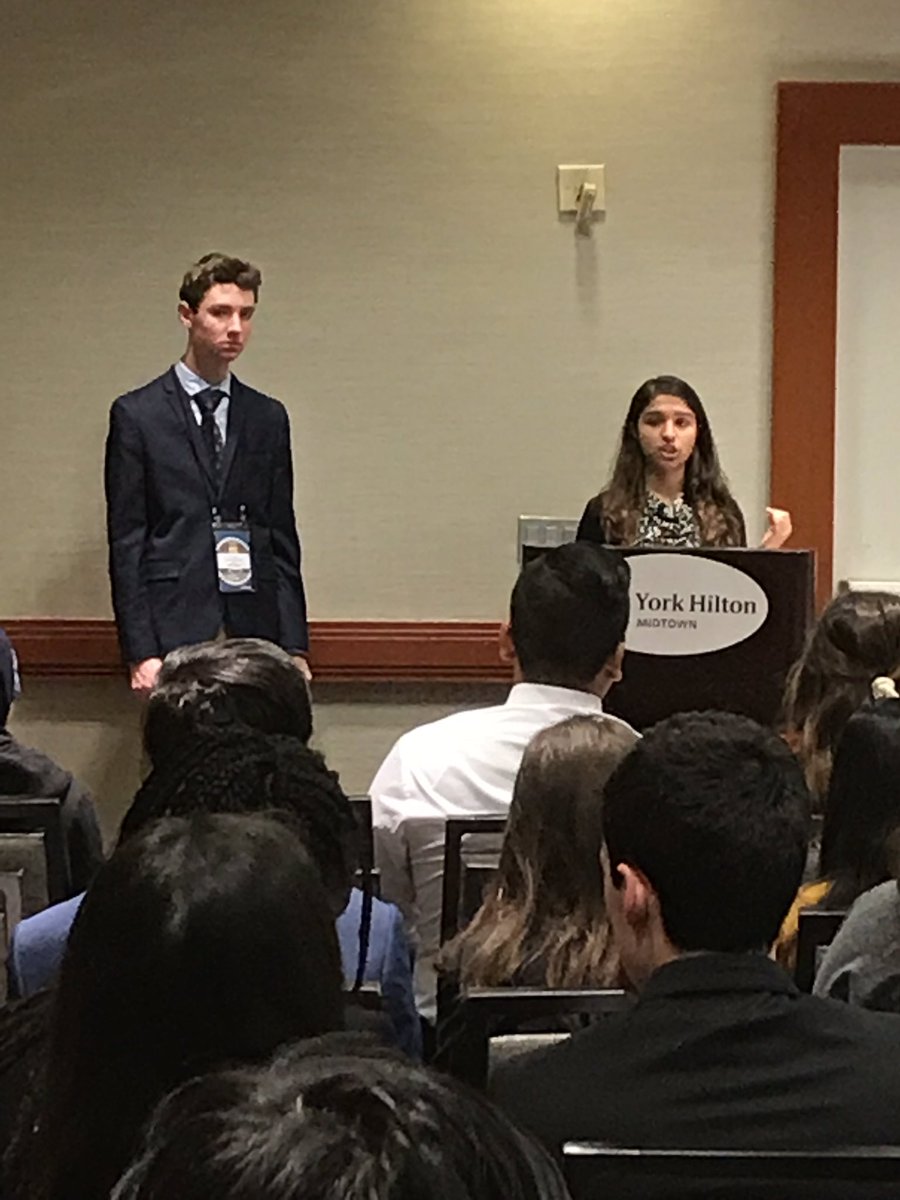 UFAOFFICEINFO's tweet photo. First Committee Meeting #munhattan #ufa #NHSMUN2019 https://t.co/7xLWYBG77V