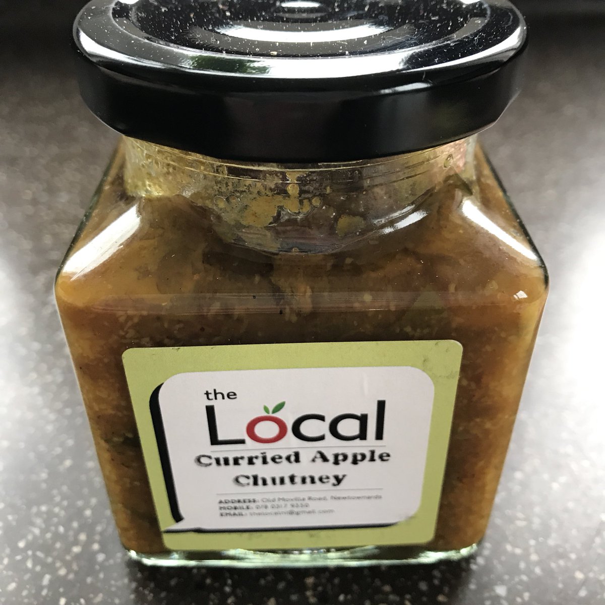 eating_ideas's tweet photo. Are you going to @InnsMarket 10-2 today?  Last time I discovered this pure Irish sea salt from @Harnettoils - Gold winner at the @BlasNahEireann awards!  I also picked up goodies from @mrsRganics @BuchanansTurkey &amp; @thelocalni. Make sure to check it out! 😎#innsmarket https://t.co/7siU5oacW7