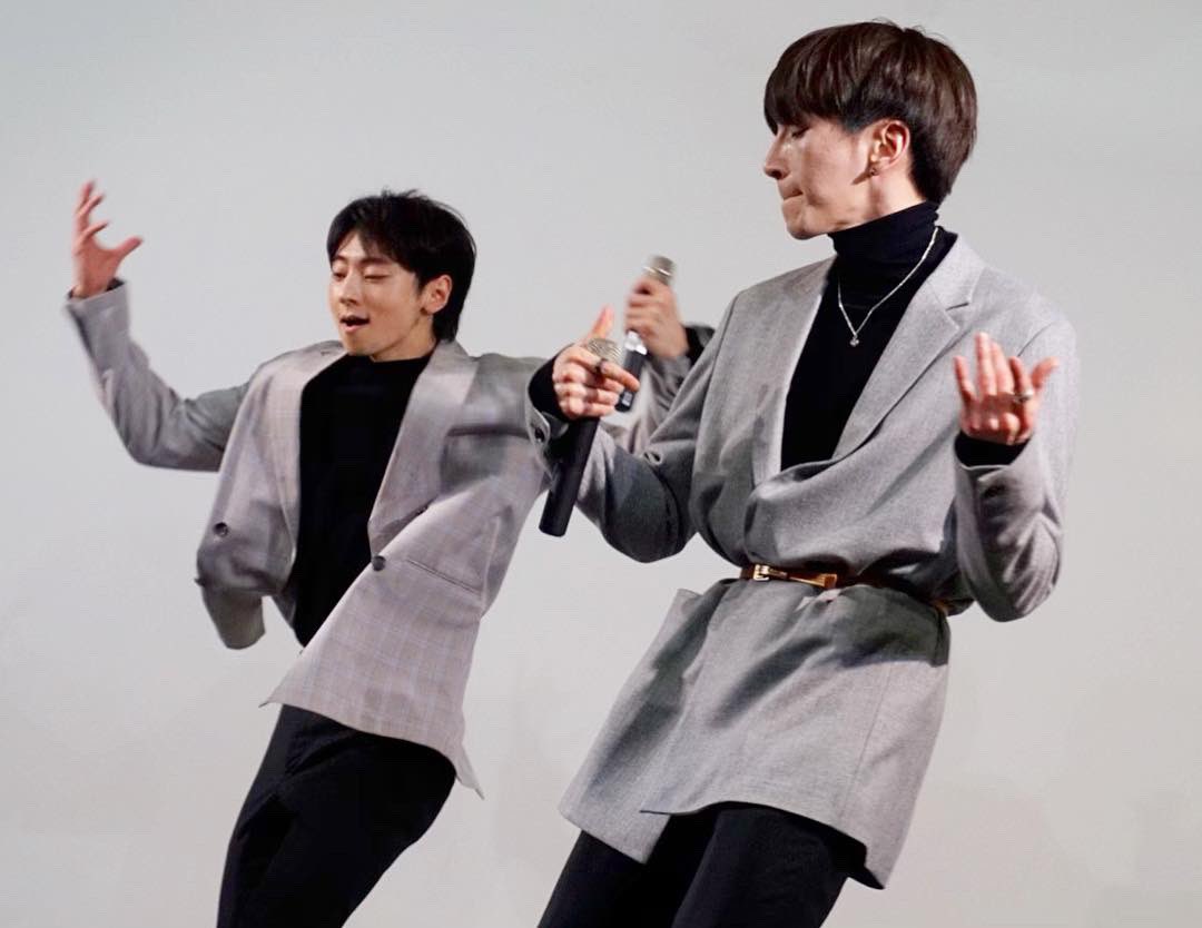 snrs38's tweet photo. ボケてもかっこいい。
2019.2.17
* * ☆H5 ☆NEWシングル
「WE ARE / Live your life」 *
リリイベ in #エアポートウォーク名古屋
#名古屋
*
*
#リリースイベント #リリイベ
#h5
#hfive https://t.co/qr7iMJAhgf
