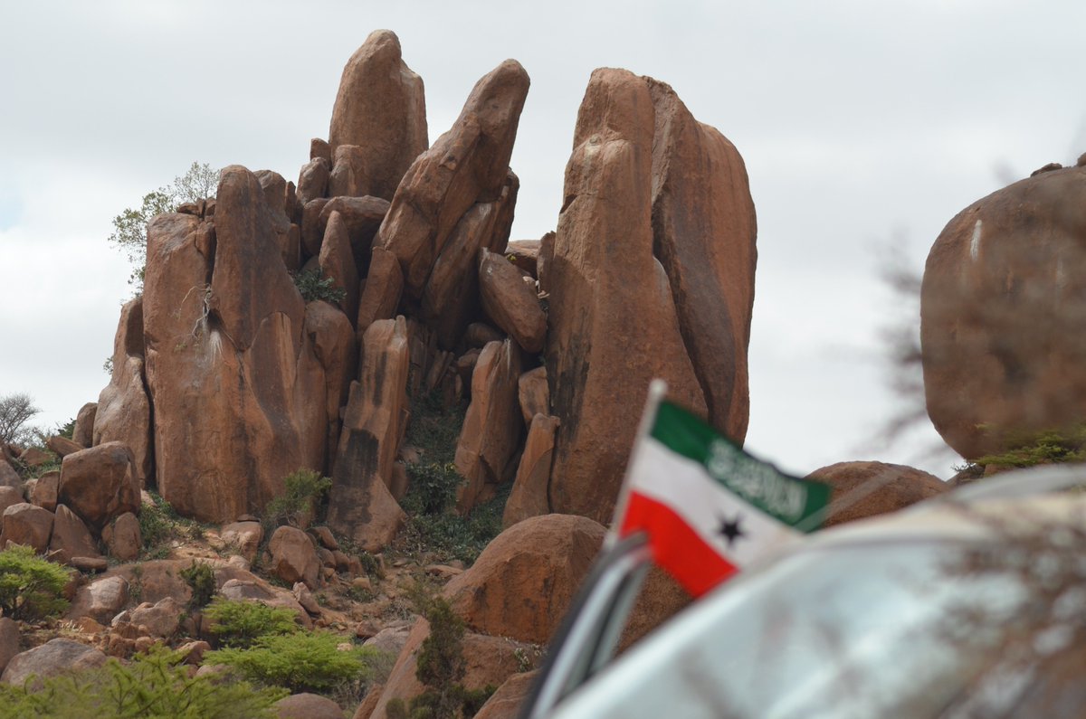 Somaalilanders's tweet photo. We (@Somalilanders ) have travelled more than 7000 km across #Somaliland for last 2 yrs and took 120.000 Amazing Pictures. “The Reason” is just to find out the beauty of our country. ''I could never in a hundred summers get tired of this. Susan Branch''. https://t.co/3rWUfsSJ8g
