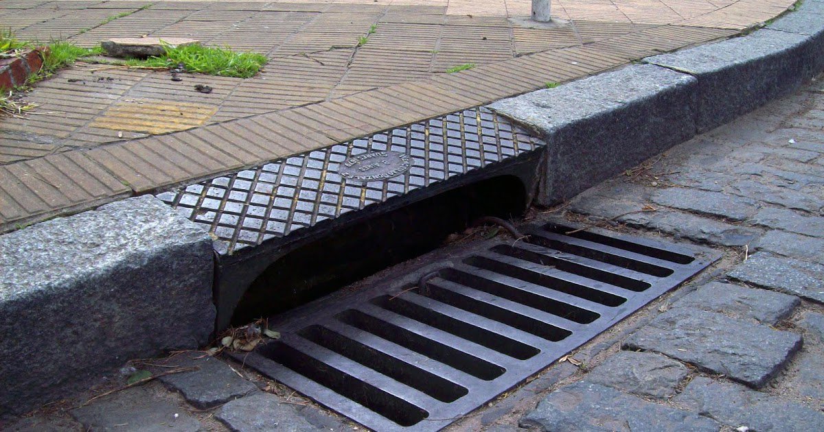 QueSignificaSC's tweet image. Que significa soñar con una alcantarilla: Soñar con una alcantarilla o soñar con una coladera es un sueño un tanto extraño, en este sentido, se recomienda que te concentres y recuerdes los aspectos involucrados en el sueño para así tener una… dlvr.it/R00f7l