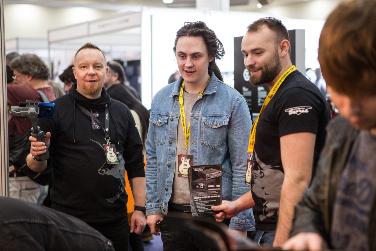 TAmplification's tweet photo. @chrisbuckguitar at the our stand at @theguitarshowuk #theguitarshow2019 #guitar #guitarist #bassguitar #bass #acoustic #musician #music #jam #sound #tube #tubeamp #amp #amplifier #guitaramp https://t.co/Mmwm7jpBAU