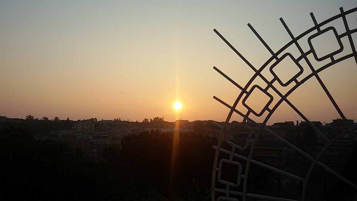 maxghostsamurai's tweet photo. Oltre le grate
Daylight
#QuieOra
#RomAmoR
#buongiorno
#difficilmentetaggable https://t.co/dC7SLqDXY7
