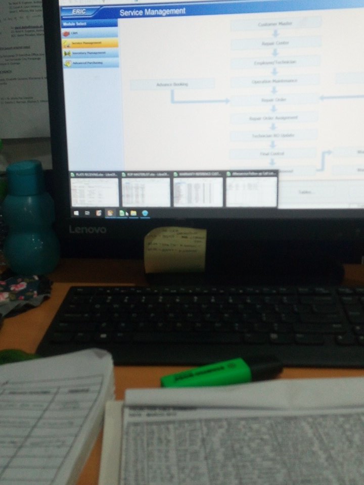 LadyMechanic_06's tweet image. Paper works be like😅😓😑

#SalesAdmin
#ServiceAdmin