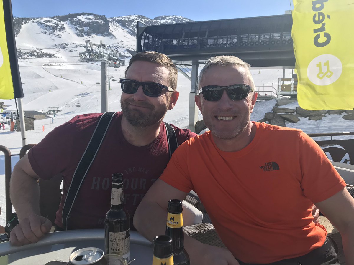 ruthgronow's tweet photo. A fantastic week away. #skiing https://t.co/gycrXWlz38