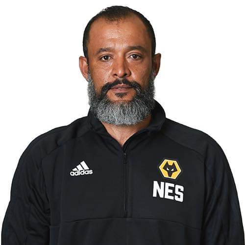 нуну эшпириту санту в динамо фото. нуну эшпириту санту тоттенхэм. нуну эшпириту санту и жозе моуриньо. нуну сантуш тренер. нуну сантуш.