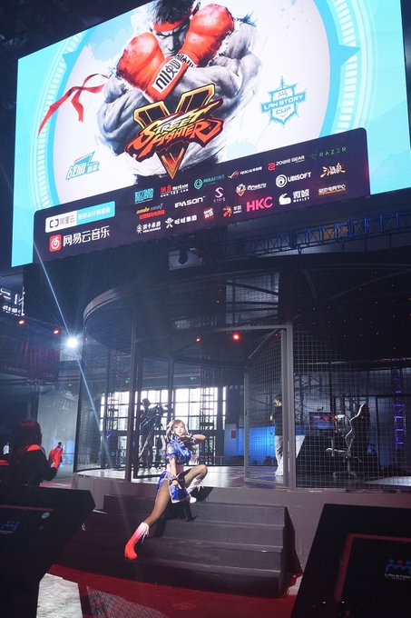 Twitterのコスプレ画像10