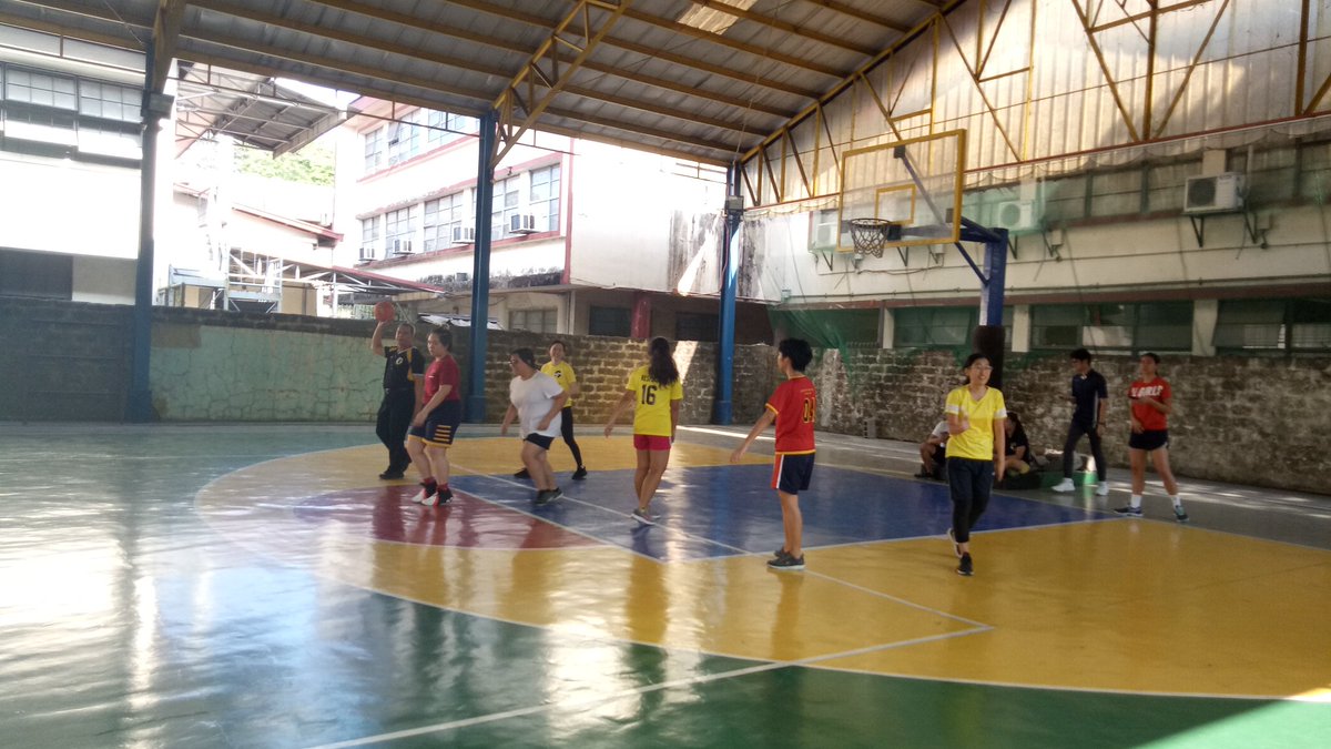 upscientia's tweet photo. HAPPENING NOW: The eliminations of kaSCIyahan’s Women’s Basketball competition begins with simultaneous matches of IC vs NIMBB and NIGS vs MSI.

#kaSCIyahan2019 
#OlympiCS2019 https://t.co/1ZDs6eg2pa