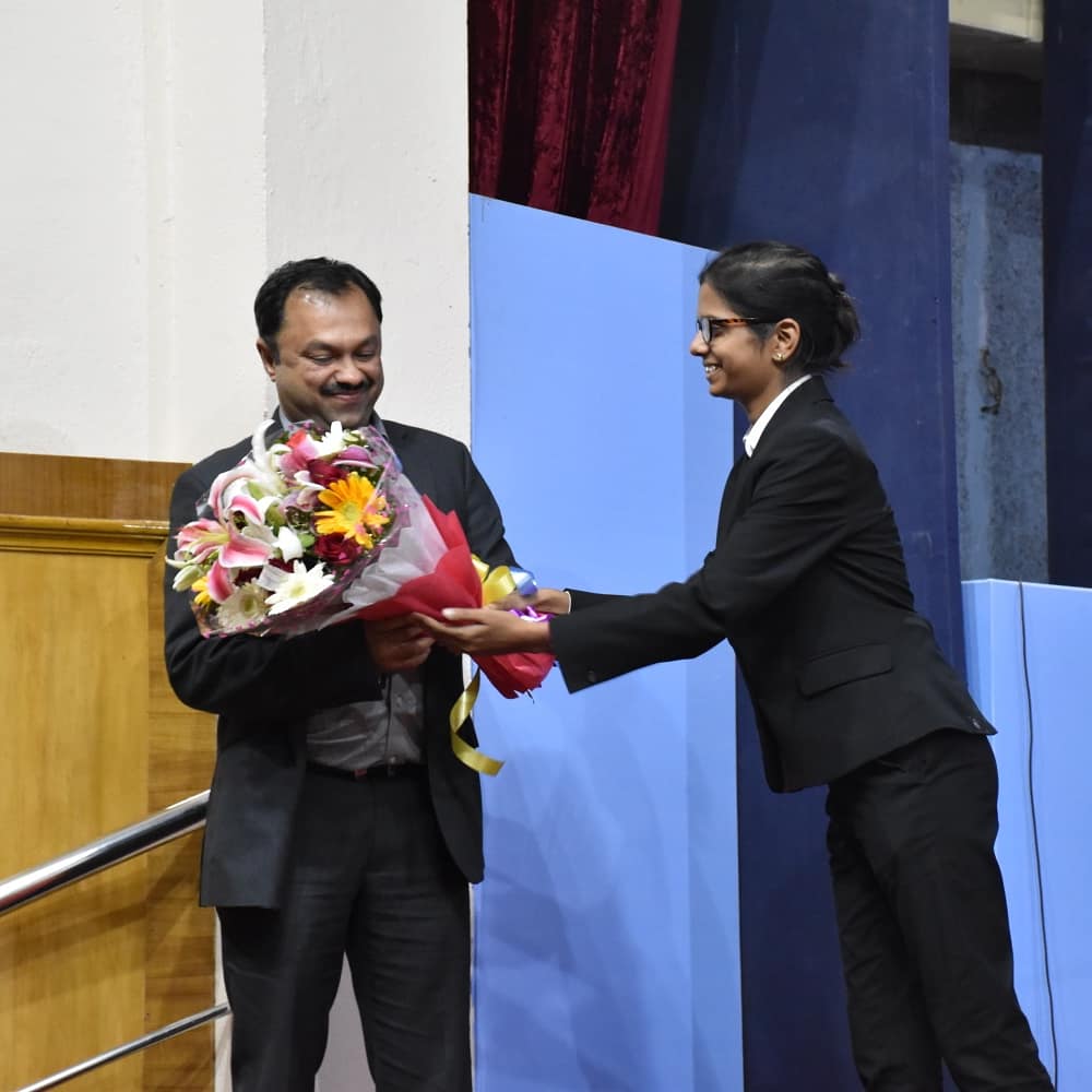 ximb_official's tweet photo. XIMB was delighted to host Mr. Ashok Varma, Partner and Head of Social Sector Advisory Practice at @PwC_IN for a Guest Lecture to address our students. 

We would like to thank him again for gracing us with his presence.

#PwC
#GuestLecture
#GovernmentAdvisory
#XIMB https://t.co/KM2tY4NuL6