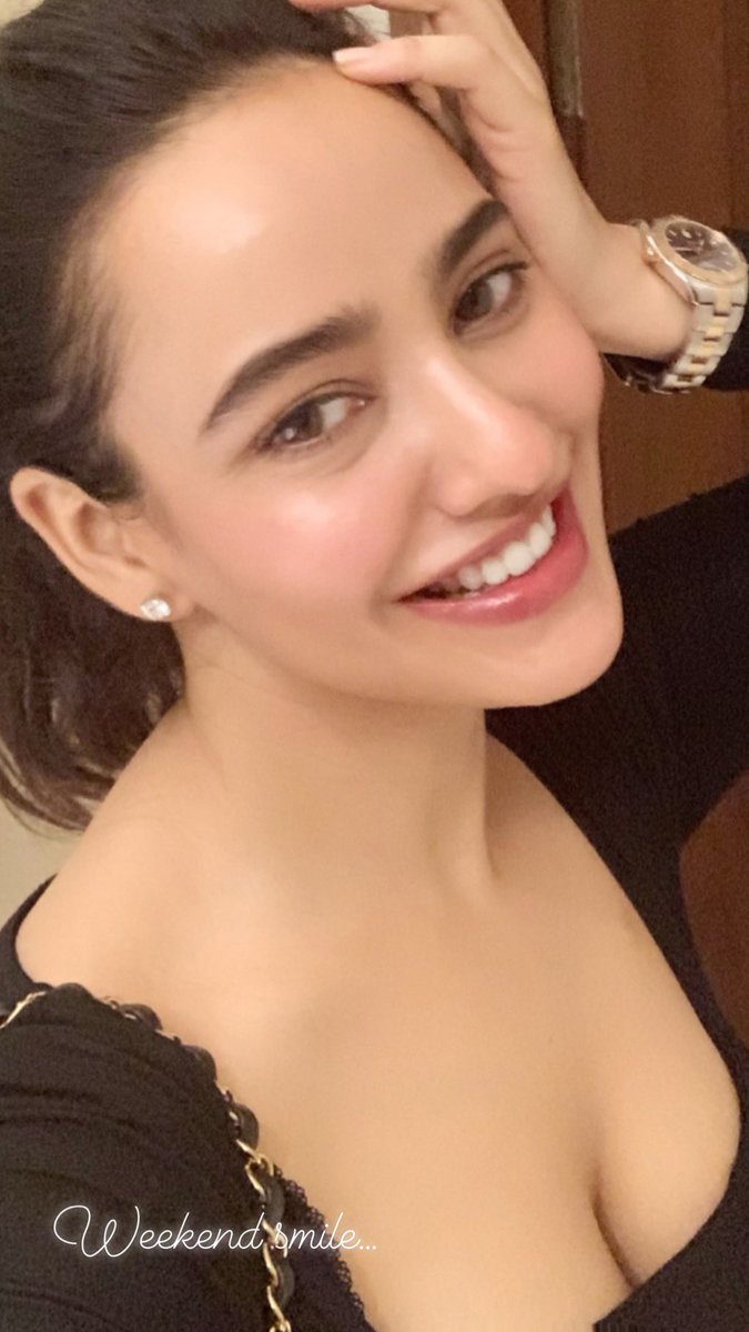 Officialneha's tweet photo. 🖤 https://t.co/vhfUgQMw4K