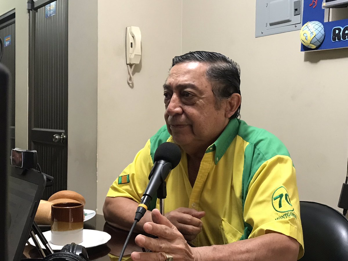 #ElEquipoDelPuebloEnMedios | <a href="/MongoSanchezR/">Montgomery Sánchez R</a>: “En los recorridos que hemos realizado junto a <a href="/joserosado_70/">José Rosado Cevallos</a> el clamor de los pescadores, comerciantes, de los machaleños en los barrios ha sido: “Queremos a #RosadoAlcalde y #MontgomeryPrefecto”.