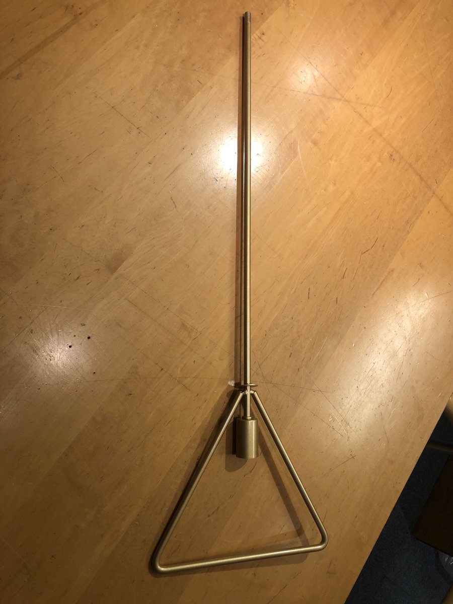 PMCinc's tweet photo. 本物のトライアングルを利用したペンダントのモックアップ作ってみましたー！！ https://t.co/oU04DdFIzX