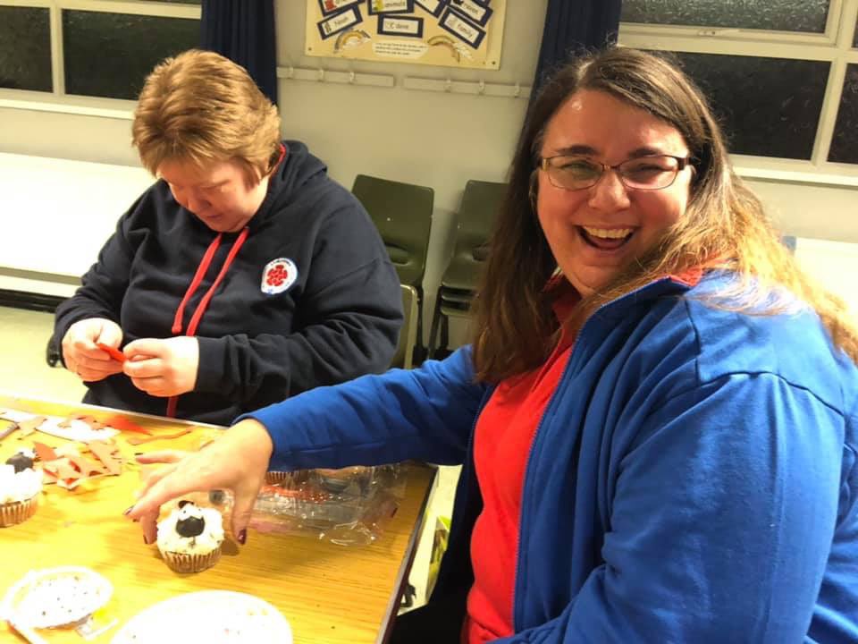 PioneerGuild's tweet photo. @Girlguiding @Girlguiding_NWE @TG_Chair #Pioneers celebrated #StDavidsDay2019 by making dragons and cupcake sheep as well as decorating spatulas with wood burners. 🏴󠁧󠁢󠁷󠁬󠁳󠁿 https://t.co/NcBW8CiWDl