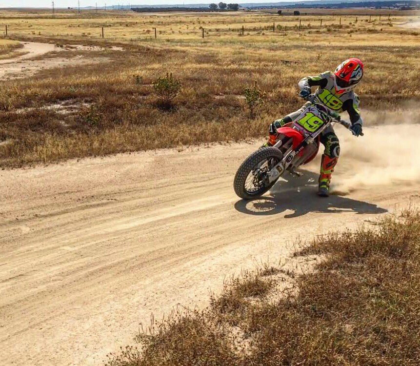 Alvaro Bautista Arce tweet media