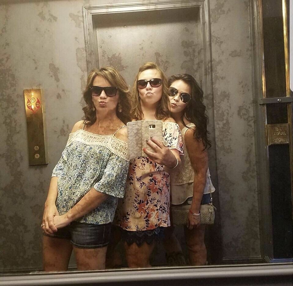 JMZatar's tweet photo. #mycrew #bringonsummerfun https://t.co/mETRnjQaOp