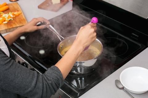 eriebonebroth's tweet photo. Use Erie Bone Broth as a base to simmer keto-friendly vegetables to give them a bit more pop on the palate. https://t.co/RtGZHh7qqa #NoSaltAdded #KetoFriendly #KetoDiet #BoneBroth #Keto https://t.co/J0FCKSFMEA