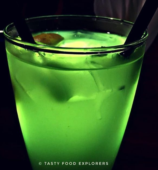 ExplorersFood's tweet image. Paan Mojito ♤
Location: Cafe Befikre, New Delhi
A heavenly concoction of desi and continental flavours. 
#drinks #tasty #delicious #yummy #food #foodporn #foodgasm #foodie #beauty #beautiful #love  #photography #photo  #photooftheday #picoftheday #fun #Delhi #Cafe