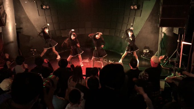 Twitterのコスプレ画像23