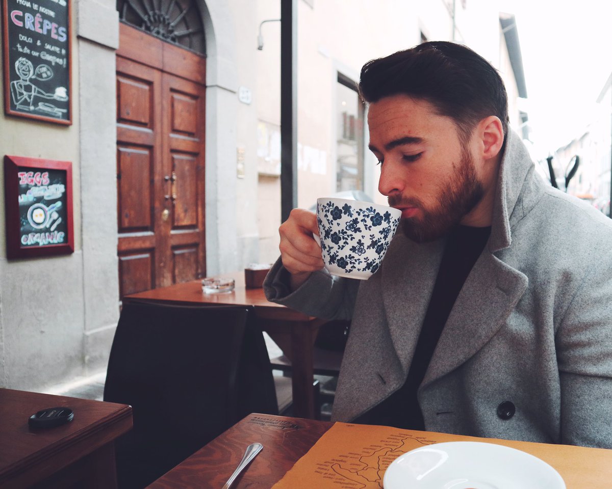 jakeking_s's tweet photo. Is it coffee time yet?! ☕️ #coffee https://t.co/BnrVk8Vrn5
