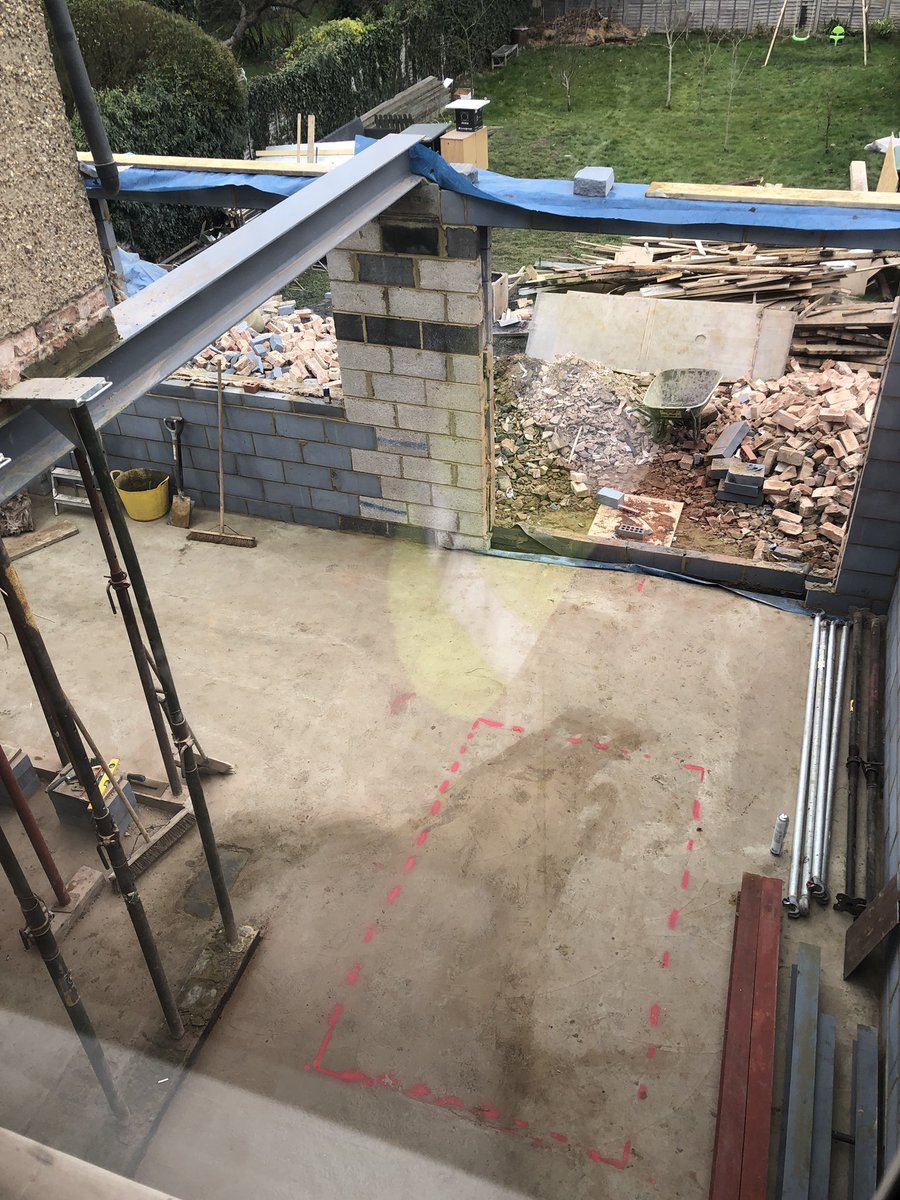 bauhausprojects's tweet photo. this week the steel beams and lintels up and ready for the roof construction in the forth week.  Well Done Team 👏 https://t.co/bcTFzKGGSO