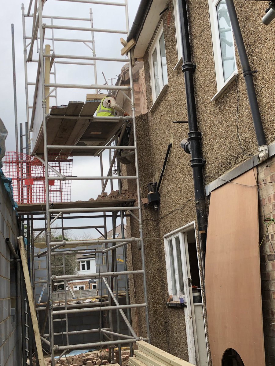 bauhausprojects's tweet photo. this week the steel beams and lintels up and ready for the roof construction in the forth week.  Well Done Team 👏 https://t.co/bcTFzKGGSO