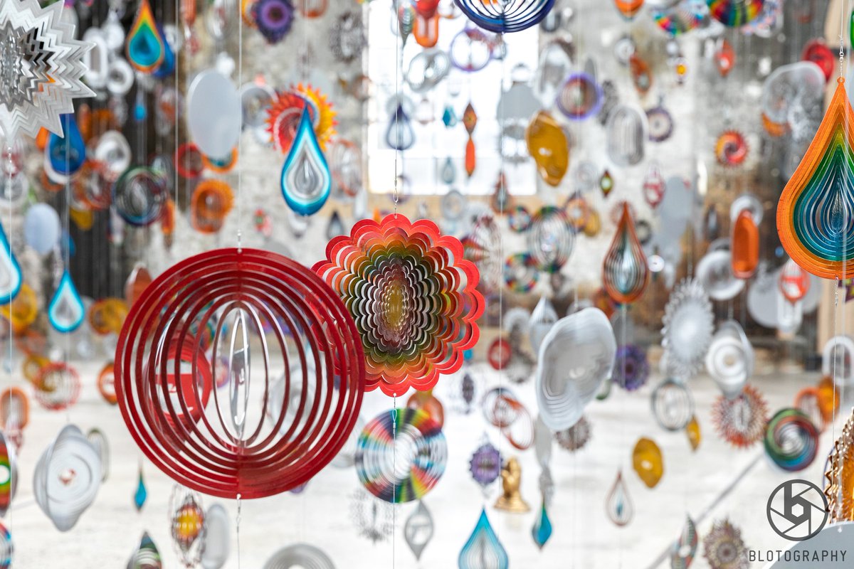 blotography's tweet photo. Than you for the artwork @Carriageworks #blotography #nickcaveuntil #carriageworks #familytime #weekendlife #creative #glitter #designinspo #art #artlife #Sydney #sydneyphotographer #thegoodlife #beautifulworld #canonaustralia https://t.co/ACDarMG5Hd
