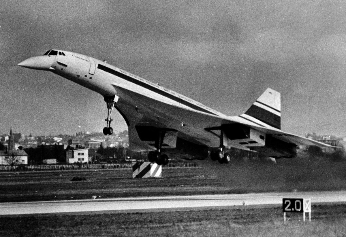 Joyeux anniversaire #Concorde !
Aujourd'hui, cela fait 50 ans que Concorde 001 a décollé pour la 1e fois, accomplissant un vol d'essais de 29 minutes.
Saviez-vous que nos sociétés ont fourni de nombreux équipements pour cet avion mythique ? safran-group.com/fr/media/retro… #Concorde50