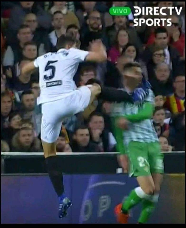De esta manera gano el Valencia.
😡😡😡😡😡