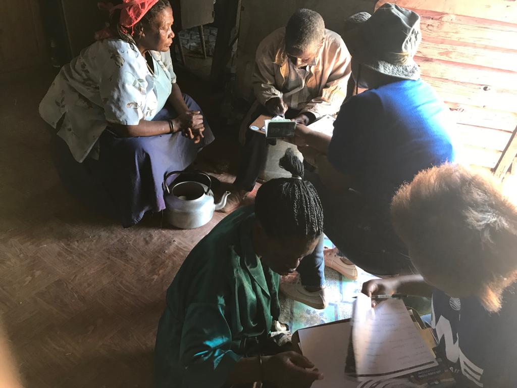 DAEasternCape's tweet photo. Our #TeamOneSA volunteers, accompanied by Constituency Leader Terri Stander, engaging with the community of Tylden.

The DA is spreading the message that a better South Africa is possible. That change is possible. That together we can build #OneSAforAll. https://t.co/f2mmgIgh0j
