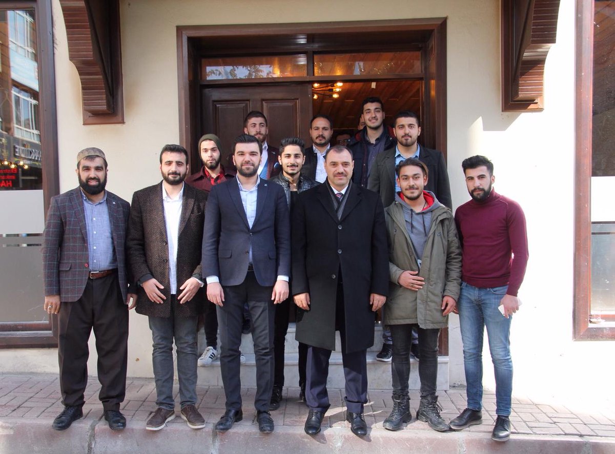 Çetin Oktay Kaldırım (@valicetinoktay) on Twitter photo Gençliğin merkezi Elazığ TÜGVA çok güzel çalışmalara imza atıyor. İlimiz gençliğine hitap edecek yeni mekan icathane, kitap kıraathanesi ve etkinlik alanlarıyla muhteşem olmuş. Yüzümüzü ağartan bu güzel çalışmaları yapan <a href="/mustafaserif/">Mustafa Şerifoğulları</a> ve ekibini tebrik ediyorum...👏👏👏 Gençliğin merkezi Elazığ TÜGVA çok güzel çalışmalara imza atıyor. İlimiz gençliğine hitap edecek yeni mekan icathane, kitap kıraathanesi ve etkinlik alanlarıyla muhteşem olmuş. Yüzümüzü ağartan bu güzel çalışmaları yapan <a href="/mustafaserif/">Mustafa Şerifoğulları</a> ve ekibini tebrik ediyorum...👏👏👏