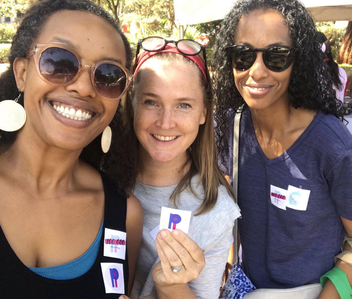 elillykiya's tweet photo. @ProjectImagine5 doing it #forthegirls, one brownie at a time! Congratulations on #100000pads &amp; counting. Love your #periodpositive message! @NoShamePeriod @UNICEFKenya @LisaKurbiel https://t.co/GT3zkWYzDN