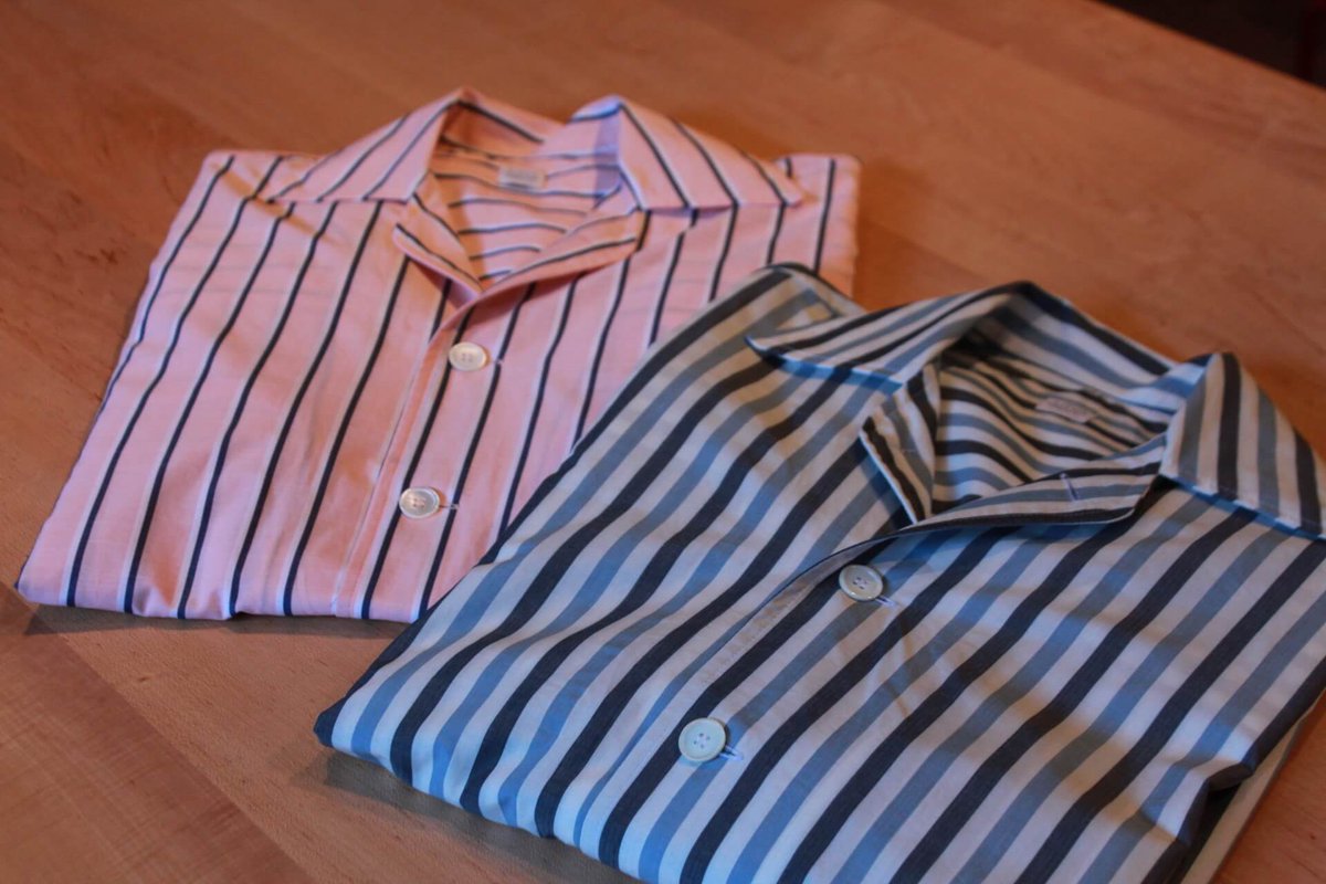 ট ইট র 1ldk Aoyama Hotel E Tautz Pyjama Shirt 紳士服を背景に持つ同ブランドが作ったパジャマシャツ 毎シーズンセレクトしているlineman Shirtと同じくとにかくオーバーサイズ 生地は綿繊維の細いブロード生地を使用しています 38 000 Tax Https