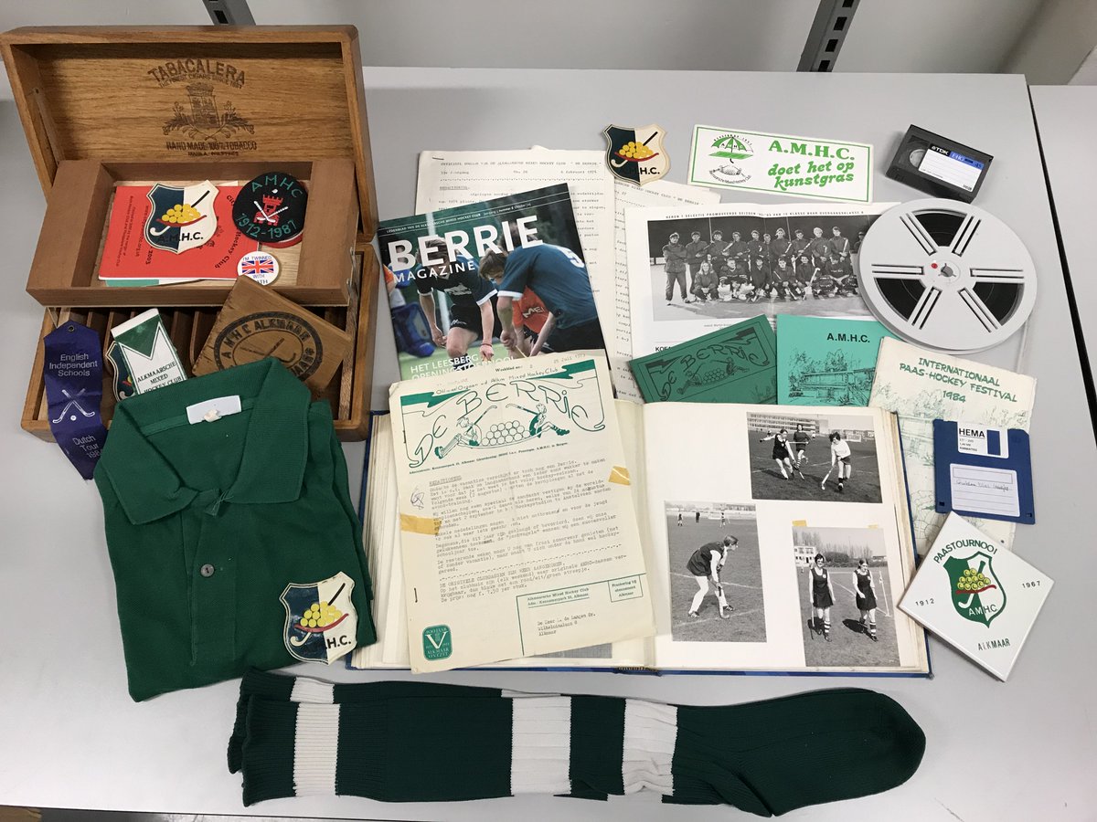 We ontvingen deze week het archief van de Alkmaarsche Mixed Hockey Club (opgericht in 1912). 21 dozen vol! Een heel divers archief. #Alkmaar #hockey <a href="/HCAlkmaar/">Alkmaarsche MHC</a>
