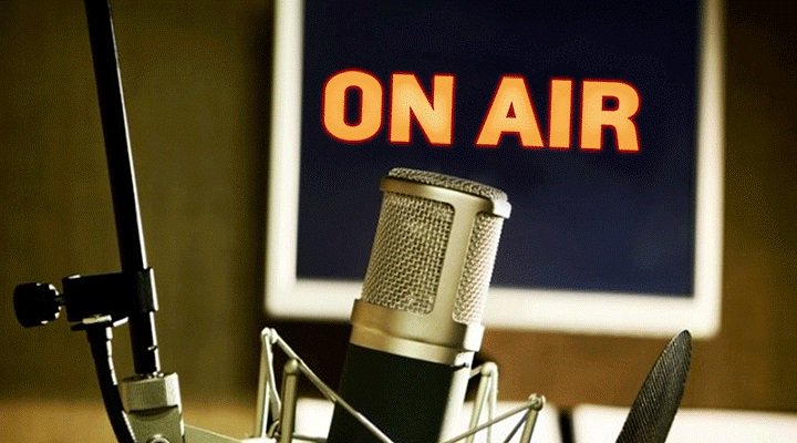 SaharaReporters's tweet photo. EXCLUSIVE: NBC Shuts Down Jos Radio Station After 'Order From Presidency' | SaharaReporters
"The APC government does not want anything that will affect the chances of the incumbent governor, Lalong, who is @MBuhari's right hand man and as you...READ MORE: https://t.co/S7tuYM7LzD https://t.co/NeBah5KNsJ