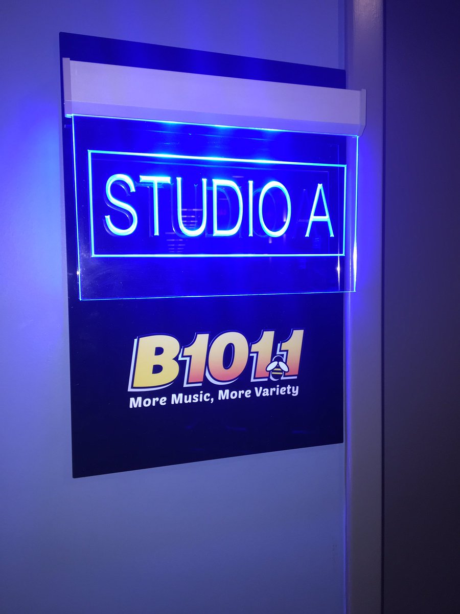 JasonLeeOnAir's tweet image. On @B101Philly this morning til 9. #radio #weekenddj #weekendjob #loveradio