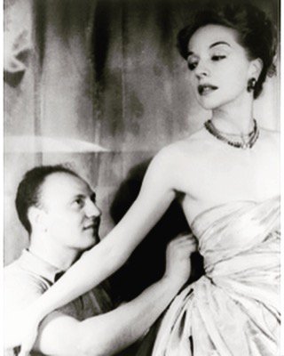 Blue17vintage's tweet photo. Vintage for women over 40.
https://t.co/iag1bNheNN
#Vintageforwomen #ladiesvintageclothing #vintagewomen #retroattireforfemale #retroladies https://t.co/j2rH2rQz6q