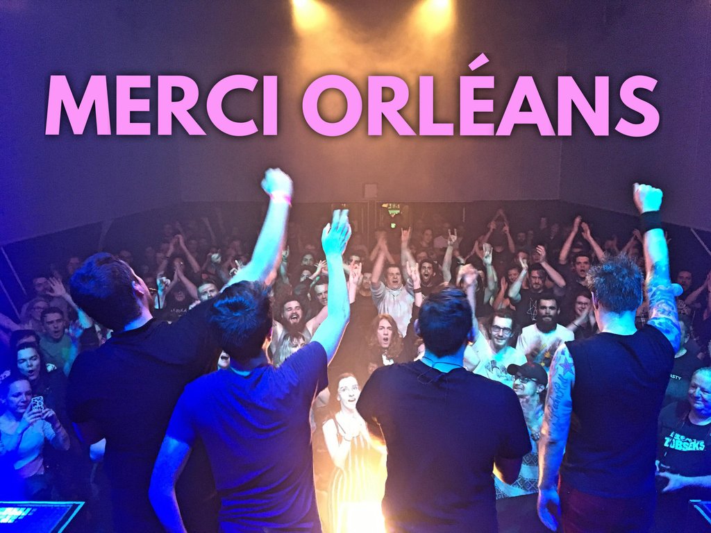 les3fromages's tweet photo. Le Bouillon, c'était bouillant ! Et ce n'est pas qu'un jeu de mots, on en sue encore 😅 ! Un grand merci pour cette super ambiance, la 2ème partie de tournée s'annonce géniale ! On remercie Le Bouillon pour l'accueil, et nos potes de No More Back !
#Les3Fromages #Show49 https://t.co/7x5EXci1eZ