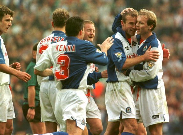 footingball's tweet photo. How many can you name @alanshearer 🤷🏼‍♂️ and who’s that ref? https://t.co/zB215huw4z