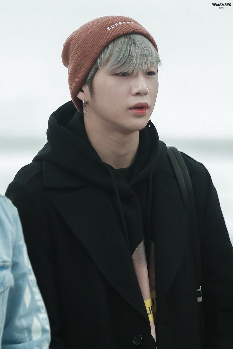 REMEMBER_1996's tweet image. 180321 🐶❤️

#강다니엘 #KangDaniel #姜丹尼尔 #カンダニエル #คังแดเนียล